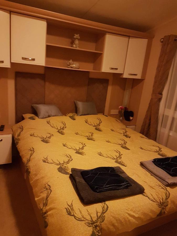 Caravan For Rent At Tattershall Holiday Park Exterior foto